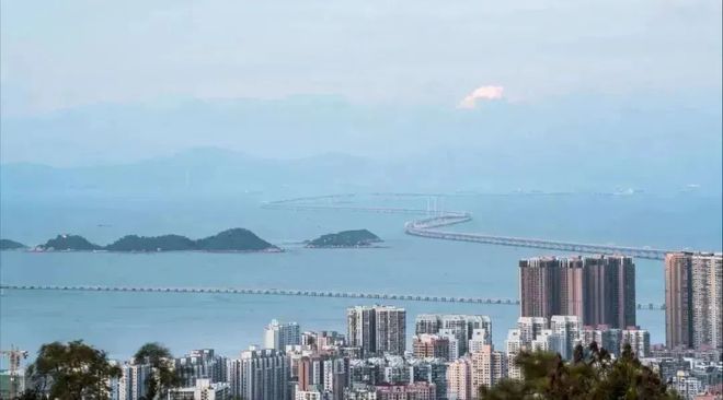 Pg电子网站：深圳金众云山海公馆售楼处(2024最新消息)房地产市场分析(图7)