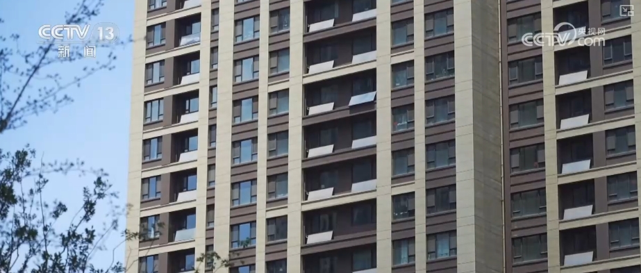 Pg电子：“政策保障+有序推进”因城施策房地产市场出现积极变化(图2)