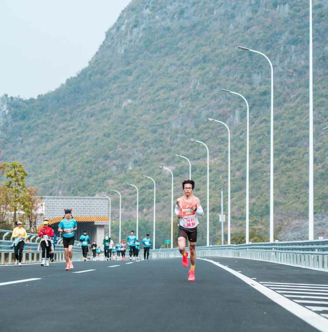 广西交投地产2024贺州马拉松圆满闭幕(图11)