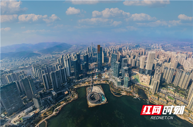 持续用力推动房地产市场止跌回稳“好房子”首次写入政府工作报告(图1)