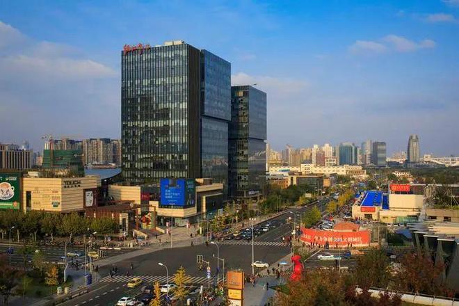 今日份速看！上海地产集团徐汇城投东岸项目售楼处发布(图3)