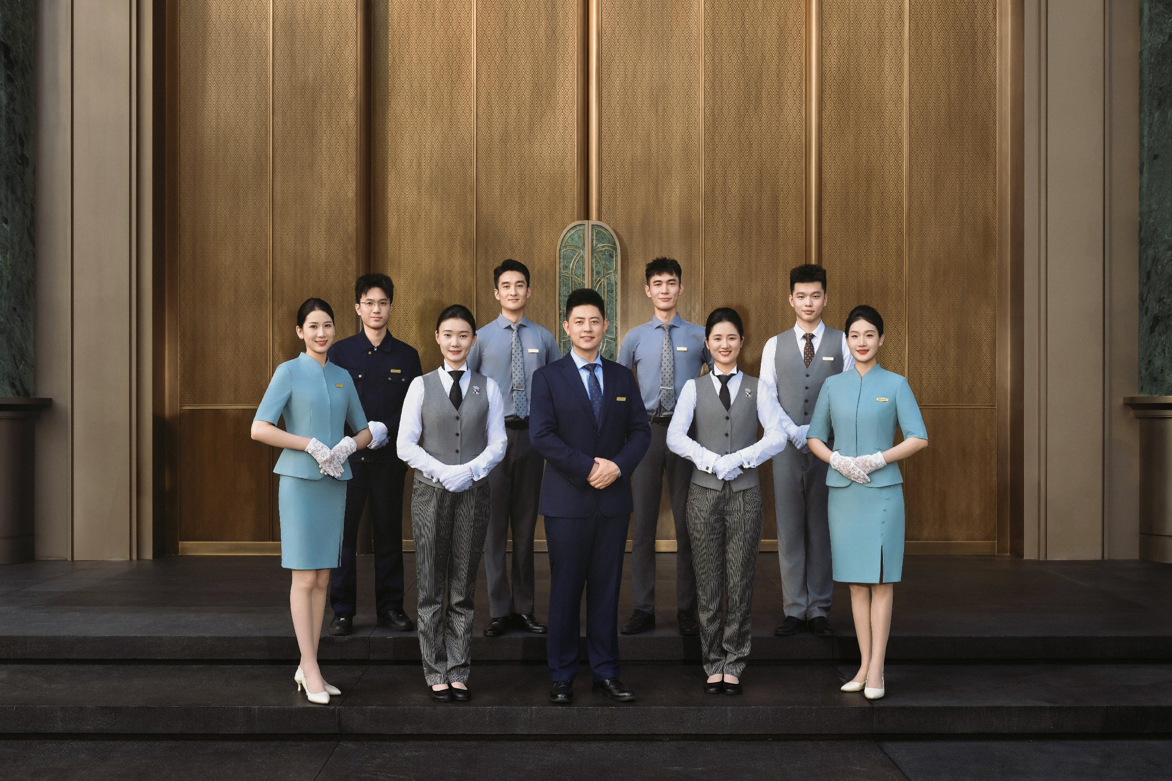 Pg电子：品牌价值突破200亿！国贸地产荣膺2025房地产开发企业品牌价值TOP17(图9)