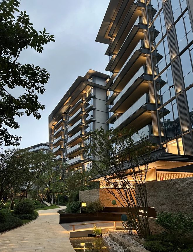 现在高价卖掉房子的人都将后悔？2025年中国房产或开始一轮洗牌(图3)