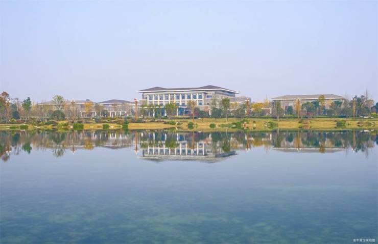 成都【中铁拾贰宸】售楼处电话最新售价参考在售户型图集_面积段展示优惠活动_特价房源项目详情快速了解(图5)