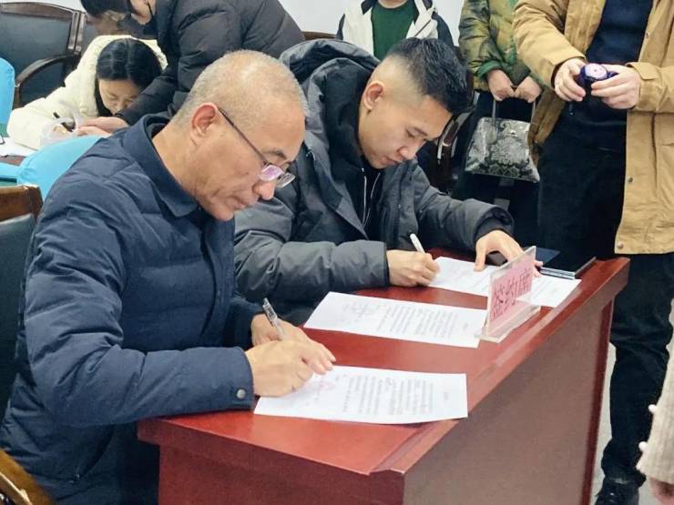 秦皇岛土拍爆发!5宗地进账85亿兴桐地产贡献约75亿!(图3)