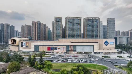 Pg电子：润达丰控股：品质坚守与低负债运营的样本解析附房地产市场(图1)